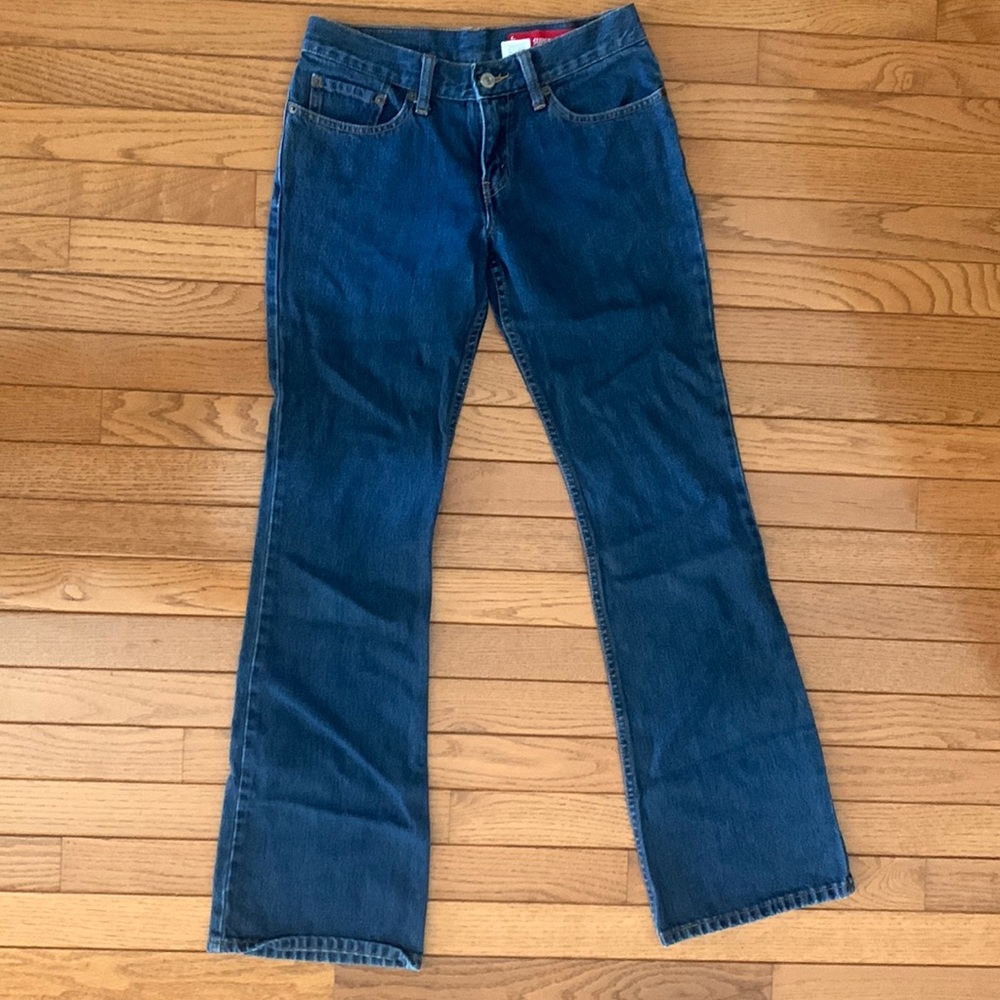 NWOT Levi 518 Super Low has been washed but never worn